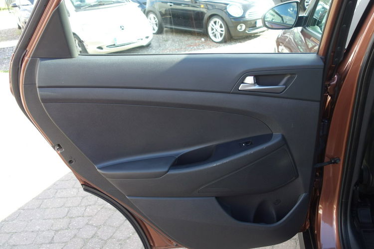 Hyundai Tucson ZAREJESTROWANY zdjęcie 13