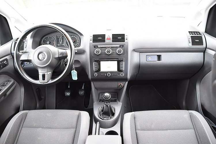 Volkswagen Touran 2.0TDI 140Km 7-os Kamera Navi Gwarancja zdjęcie 14