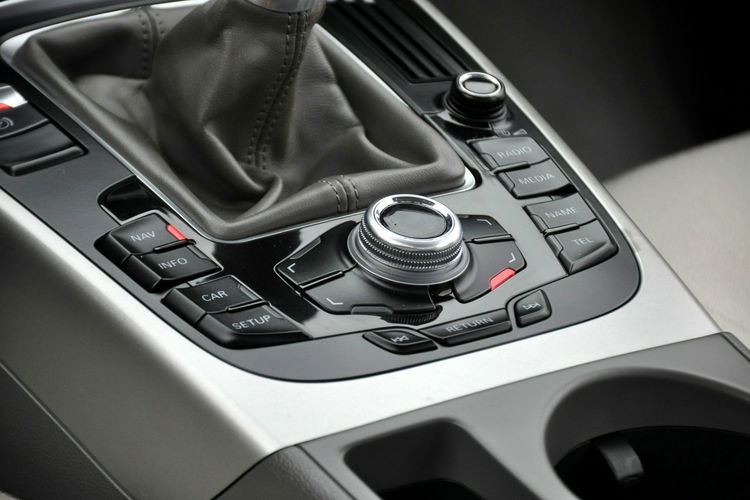 Audi A4 2.0T(211KM) 156tyś.km Quattro Xenon Led Navi Parktronik IWł Alu16"ASO zdjęcie 35