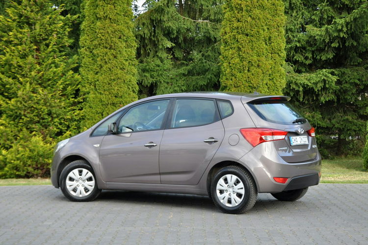 Hyundai ix20 1.6i(125KM) 36tyś.km Klimatyzacja Welur Parktronik Chrom I Wł ASO zdjęcie 13