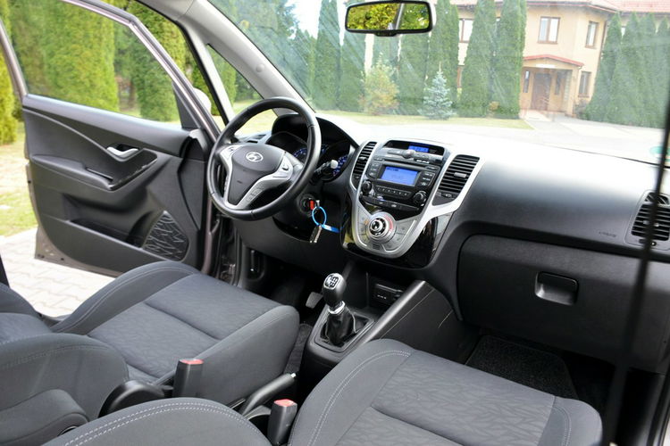 Hyundai ix20 1.6i(125KM) 36tyś.km Klimatyzacja Welur Parktronik Chrom I Wł ASO zdjęcie 25