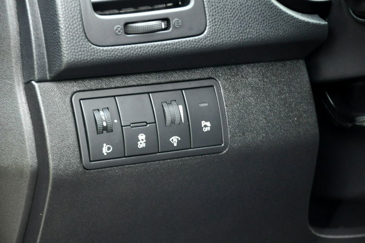 Hyundai ix20 1.6i(125KM) 36tyś.km Klimatyzacja Welur Parktronik Chrom I Wł ASO zdjęcie 36