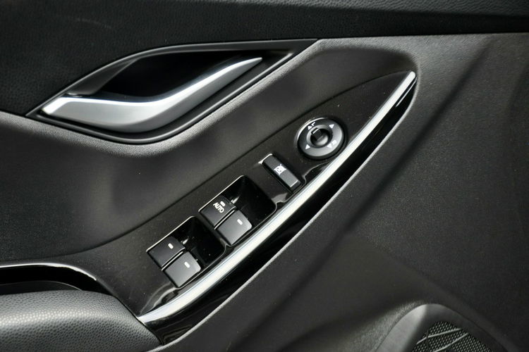 Hyundai ix20 1.6i(125KM) 36tyś.km Klimatyzacja Welur Parktronik Chrom I Wł ASO zdjęcie 37