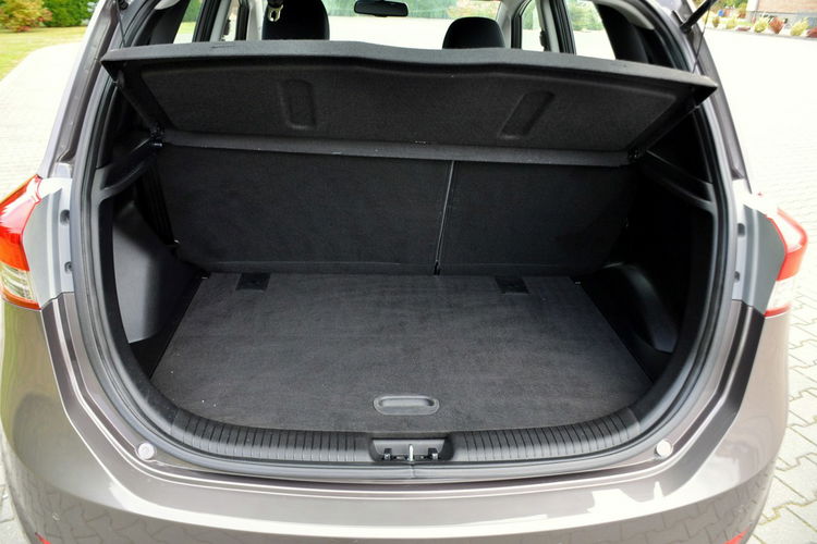 Hyundai ix20 1.6i(125KM) 36tyś.km Klimatyzacja Welur Parktronik Chrom I Wł ASO zdjęcie 38