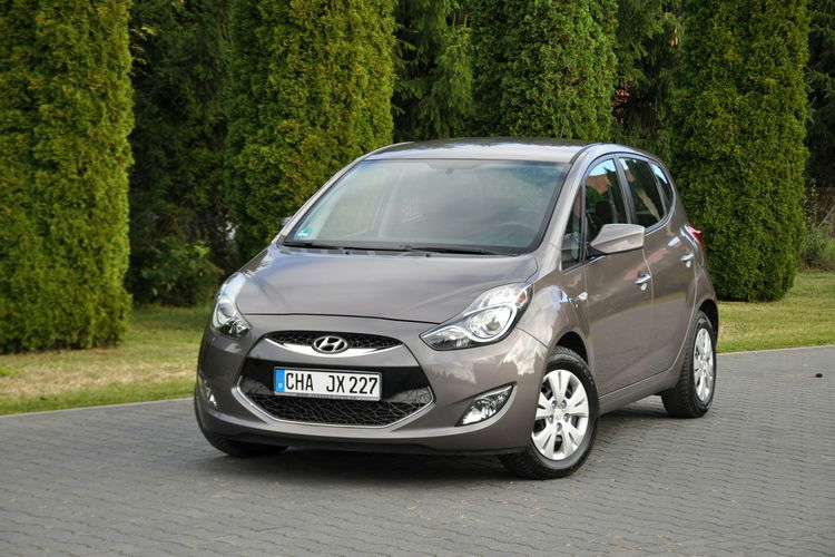 Hyundai ix20 1.6i(125KM) 36tyś.km Klimatyzacja Welur Parktronik Chrom I Wł ASO zdjęcie 9