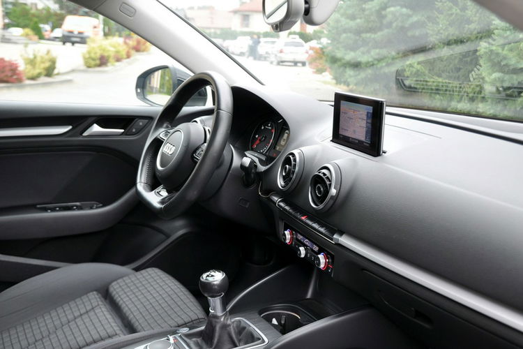 Audi A3 2.0TDI(184KM) 2xS-Line Radar ACC Xenon Led Navi Panorama Alu18"ASO zdjęcie 18