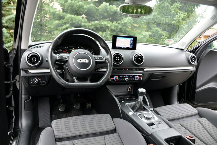 Audi A3 2.0TDI(184KM) 2xS-Line Radar ACC Xenon Led Navi Panorama Alu18"ASO zdjęcie 29