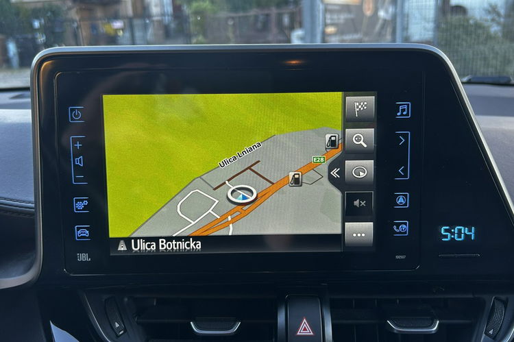 Toyota C-HR Salon PL 1.8 Hybr Radar As. pasa Kam cof FullLed Skóry M Pole JBL zdjęcie 20