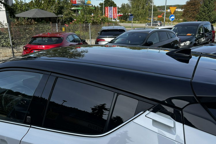 Toyota C-HR Salon PL 1.8 Hybr Radar As. pasa Kam cof FullLed Skóry M Pole JBL zdjęcie 31