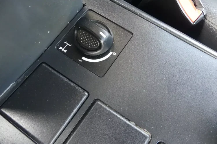 Iveco EUROCARGO 120-220 / WYWROTKA Z HYDROBURTĄ / PRZEBIEG 90 tys km / zdjęcie 22