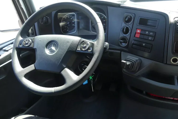 Mercedes ATEGO 1218 / KONTENER + WINDA / EURO 6 / AUTOMAT / zdjęcie 24