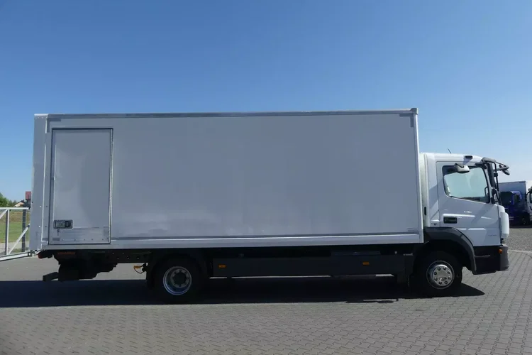 Mercedes ATEGO 1218 / KONTENER + WINDA / EURO 6 / AUTOMAT / zdjęcie 6