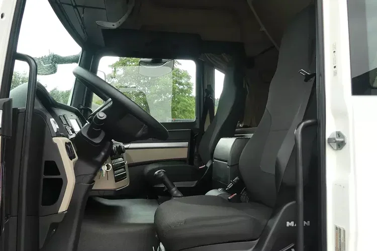 MAN TGL 12.250 / FIRANKA 7.70 + WINDA / EURO 6 / GLOB / IDEALNY STAN / zdjęcie 22