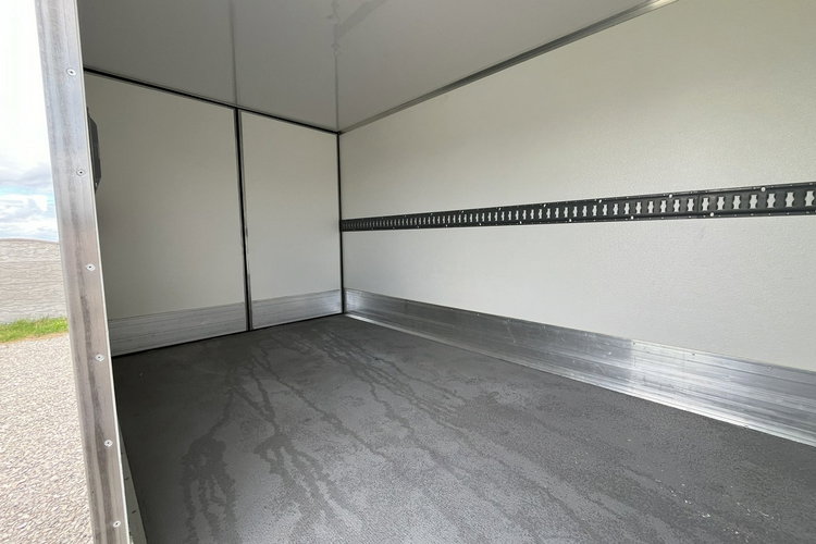 Iveco Daily 35S16 3.0/160KM Dhollandia_750kg Chłodnia -29 C/+29 C GWARANCJA zdjęcie 13