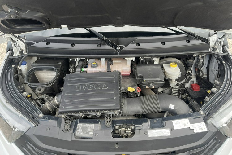 Iveco Daily 35S16 3.0/160KM Dhollandia_750kg Chłodnia -29 C/+29 C GWARANCJA zdjęcie 31