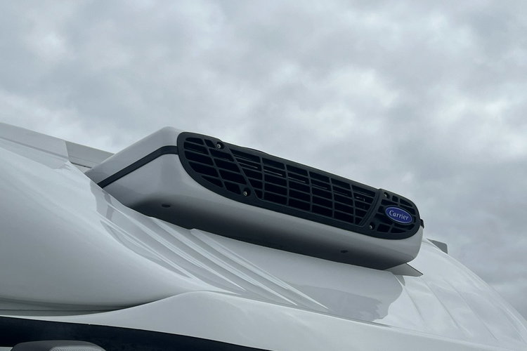 Iveco Daily 35S16 3.0/160KM Dhollandia_750kg Chłodnia -29 C/+29 C GWARANCJA zdjęcie 9