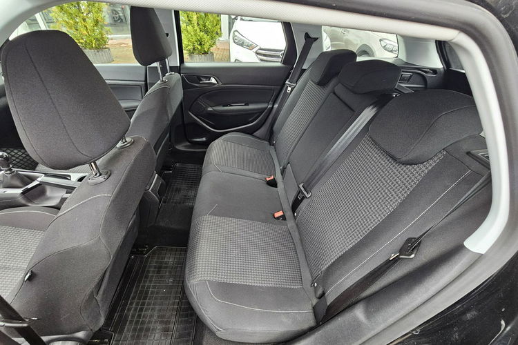 Peugeot 308 SW Model 2020 , nawigacja, czytanie znaków, kontrola pasa ruchu, led zdjęcie 28