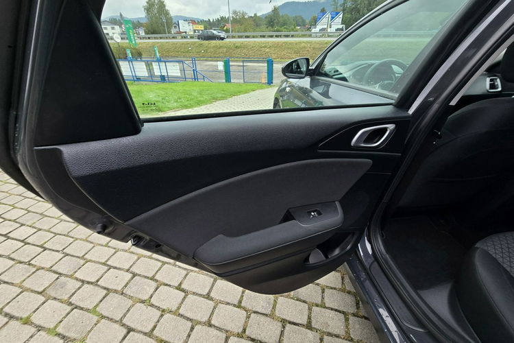 Kia Cee'd zdjęcie 27