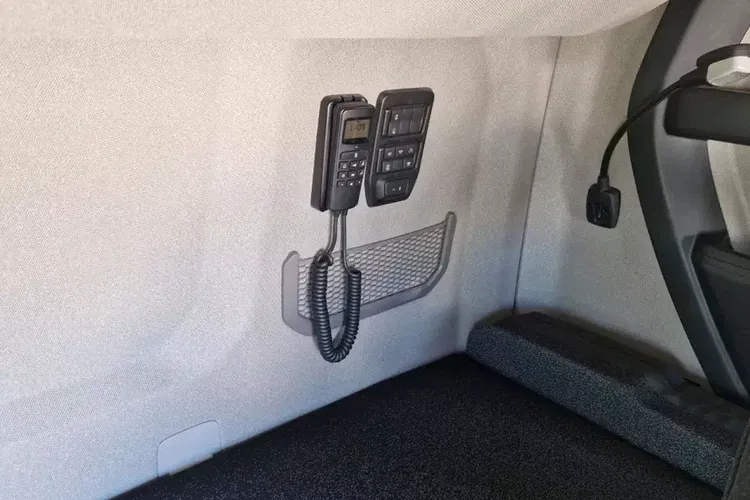 Scania R 460 A4x2NA zdjęcie 25