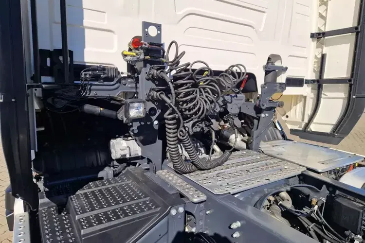 Scania R 460 A4x2NA zdjęcie 5