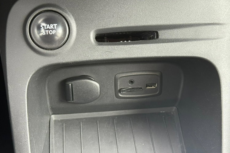 Renault Captur 1.3 TCe Version S zdjęcie 31