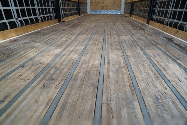 Renault T 440 / 6X2 / SOLÓWKA / FIRANKA 9.5 M / KLIMA POSTOJOWA / WINDA / ALUFELGI / OŚ PODNOSZONA zdjęcie 30