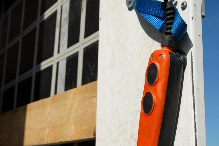 Renault T 440 / 6X2 / SOLÓWKA / FIRANKA 9.5 M / KLIMA POSTOJOWA / WINDA / ALUFELGI / OŚ PODNOSZONA zdjęcie 33