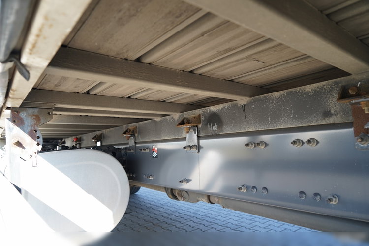 Renault T 440 / 6X2 / SOLÓWKA / FIRANKA 9.5 M / KLIMA POSTOJOWA / WINDA / ALUFELGI / OŚ PODNOSZONA zdjęcie 34