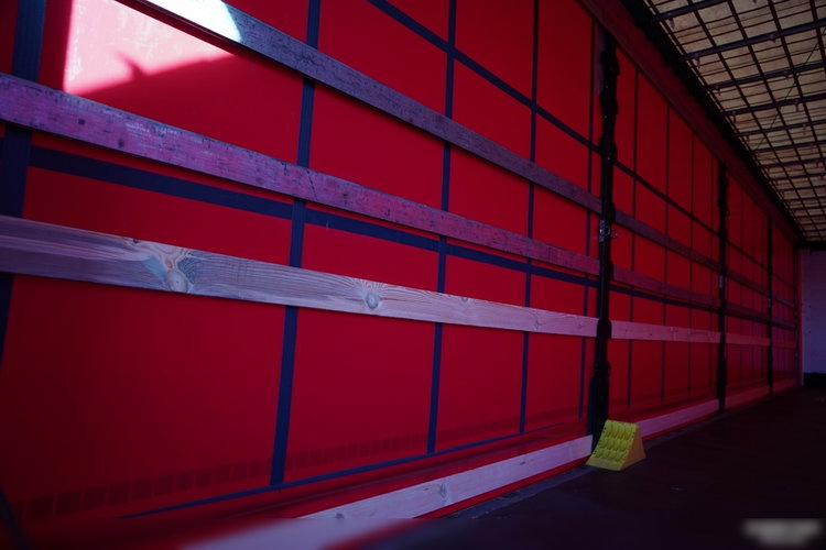 Wielton FIRANKA MEGA / LOWDECK / BDE - ROZSUWANE SŁUPKI / DACH PODNOSZONY / OSIE SAF zdjęcie 16