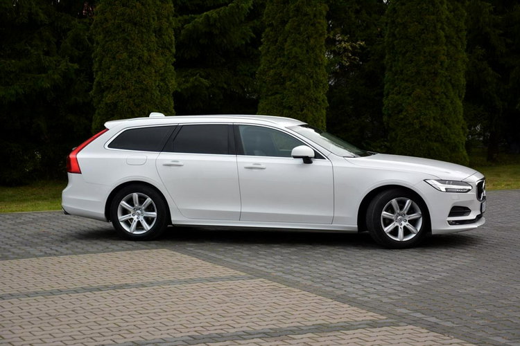 Volvo V90 Skóry Virtual Cockpit Radar ACC Harman/Kardon Navi Kamera Full Led zdjęcie 11