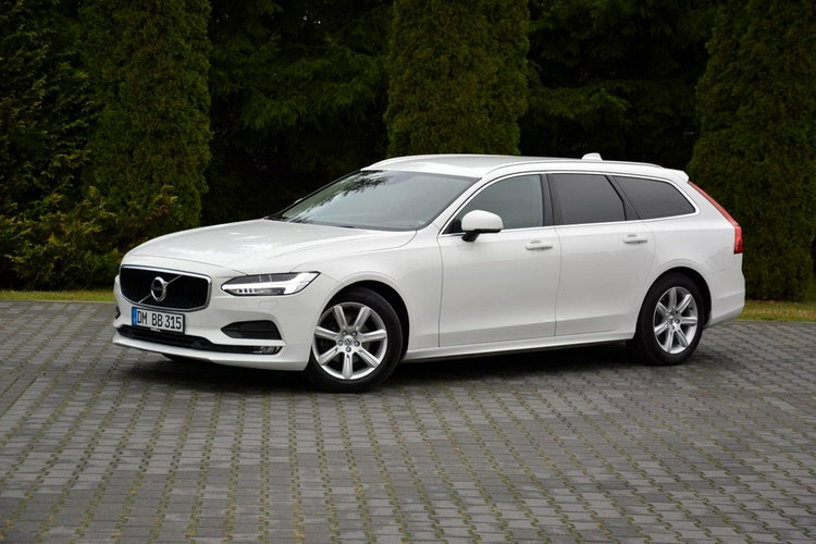 Volvo V90 Skóry Virtual Cockpit Radar ACC Harman/Kardon Navi Kamera Full Led zdjęcie 3