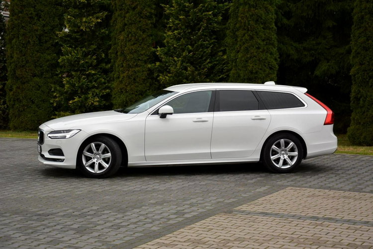 Volvo V90 Skóry Virtual Cockpit Radar ACC Harman/Kardon Navi Kamera Full Led zdjęcie 4