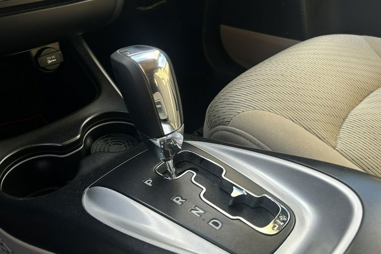 Dodge Journey 3.6V6 Pentastar automat tempomat kamera cof jasne wnętrze keyless zdjęcie 13