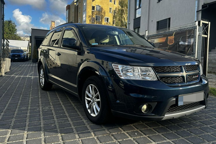 Dodge Journey 3.6V6 Pentastar automat tempomat kamera cof jasne wnętrze keyless zdjęcie 3