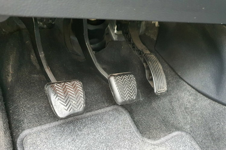 Toyota Verso 1.8 16v 147KM # Navi # Kamera # Climatronic # Panorama # Super Stan zdjęcie 13