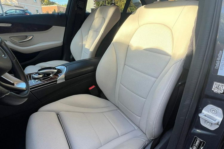 Mercedes C 180 C250 Sedan 211KM Avantgarde Duża Navi Radar FulLed Skóry zdjęcie 6