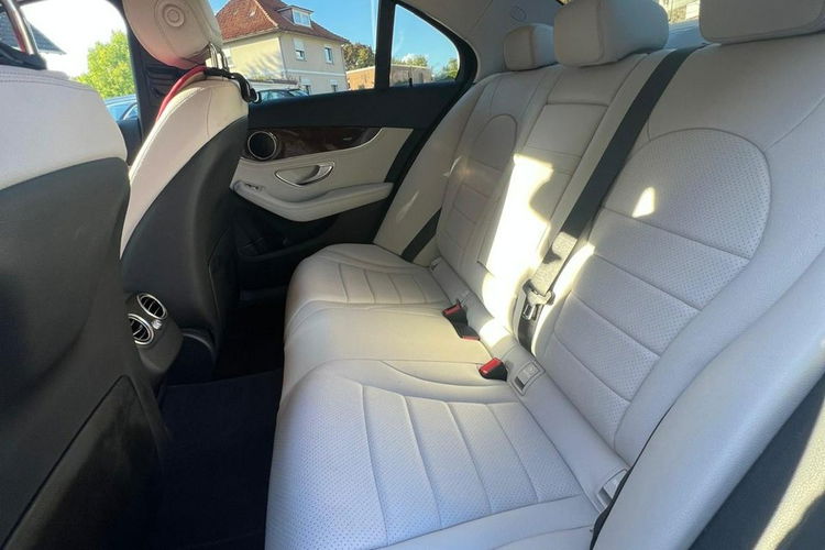 Mercedes C 180 C250 Sedan 211KM Avantgarde Duża Navi Radar FulLed Skóry zdjęcie 7