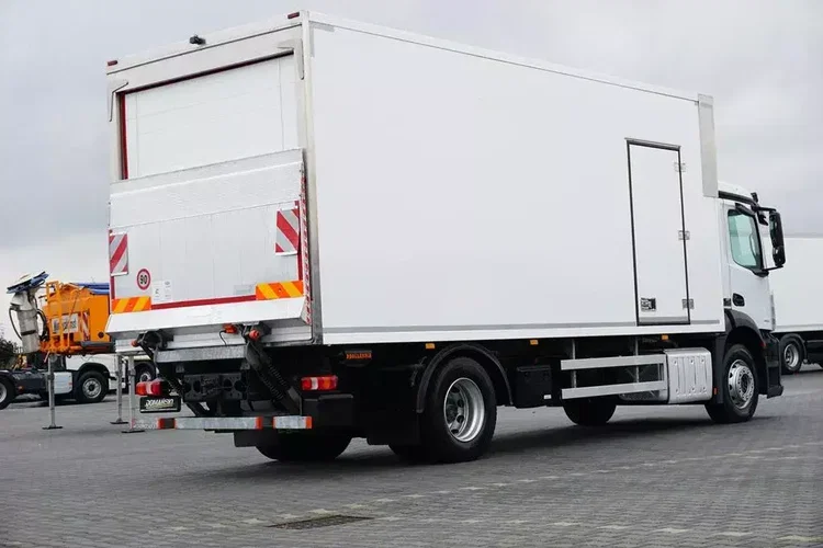 Mercedes ACTROS / 1830 / ACC / EURO 6 / CHŁODNIA + WINDA / 16 PALET zdjęcie 21