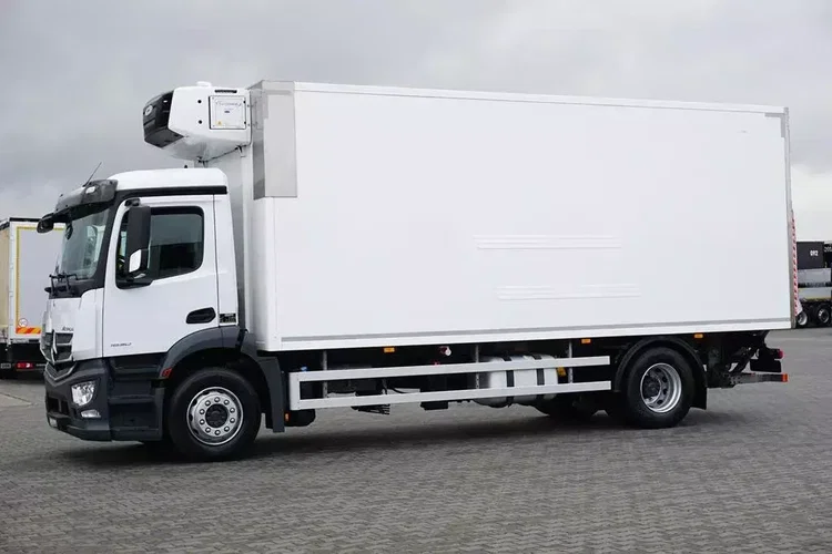 Mercedes ACTROS / 1830 / ACC / EURO 6 / CHŁODNIA + WINDA / 16 PALET zdjęcie 3