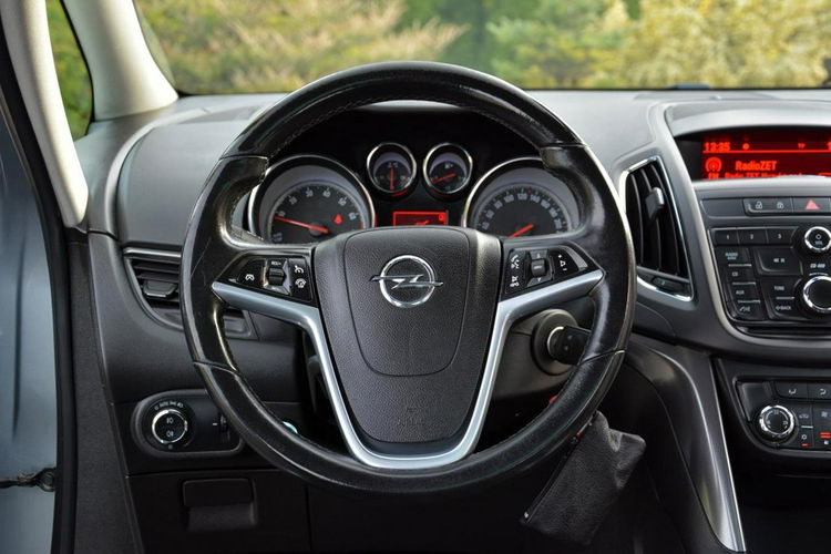 Opel Zafira 1.4T(140KM) Panorama Xenon Led Alu19 7 Foteli LPG STAG zdjęcie 26