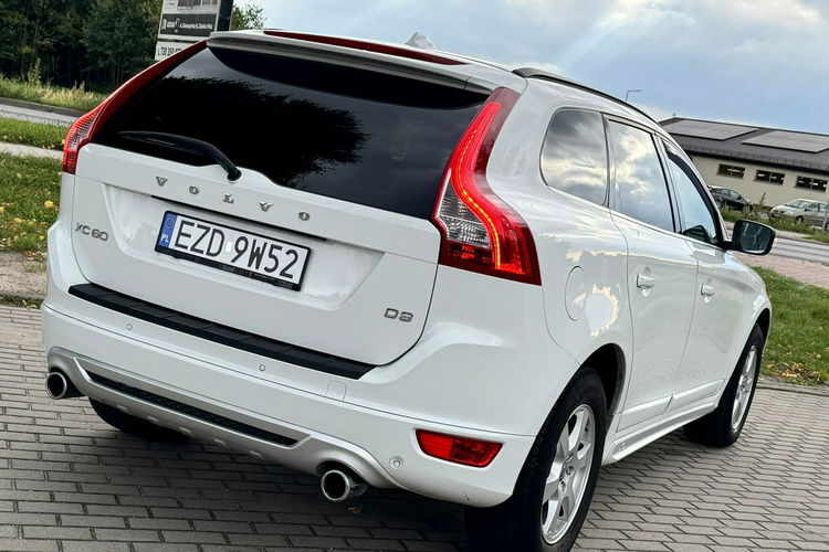 Volvo XC 60 R-Design Panorama Automat zdjęcie 12