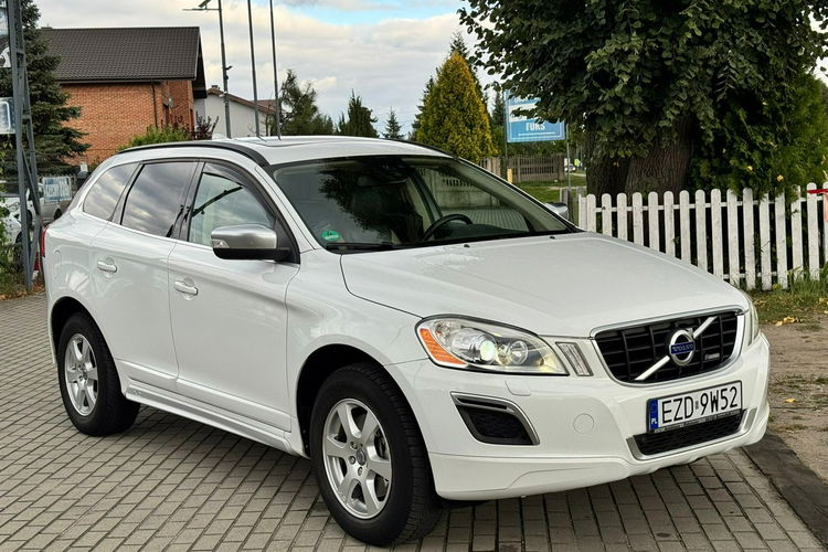Volvo XC 60 R-Design Panorama Automat zdjęcie 13