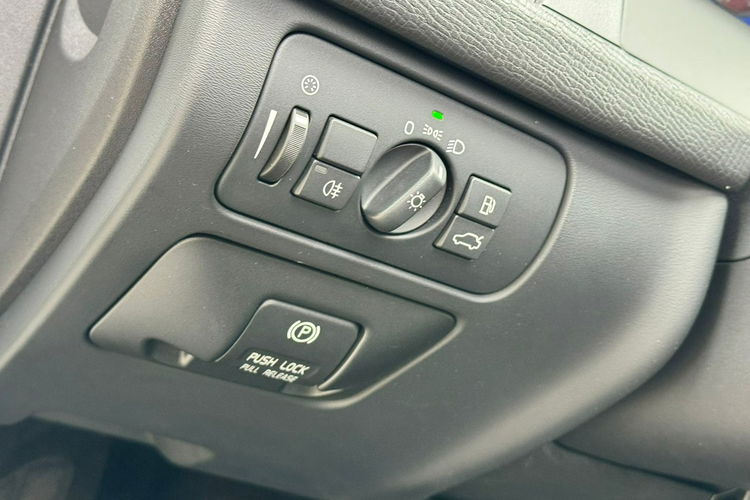 Volvo XC 60 R-Design Panorama Automat zdjęcie 29