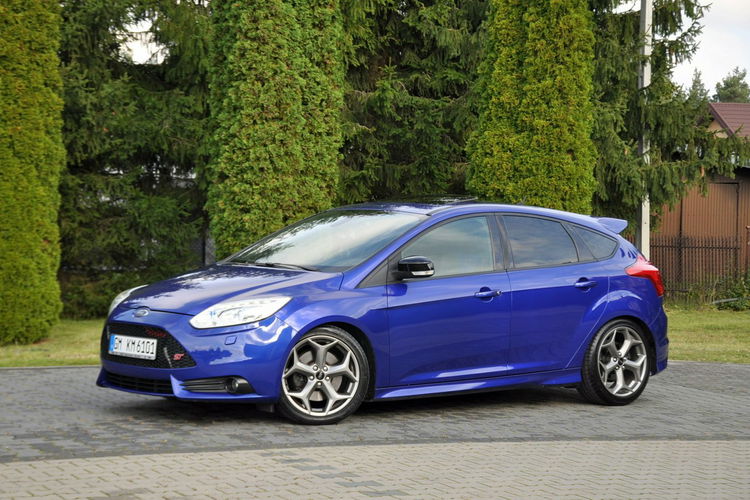 Ford Focus 2.0T(250KM) ST Xenon Led Navi Kamera Recaro Skóry Szyber Alu18"ASO zdjęcie 11