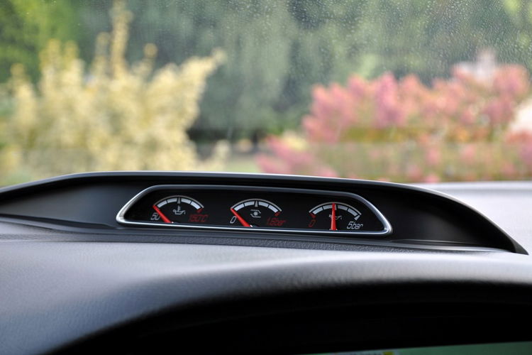 Ford Focus 2.0T(250KM) ST Xenon Led Navi Kamera Recaro Skóry Szyber Alu18"ASO zdjęcie 32