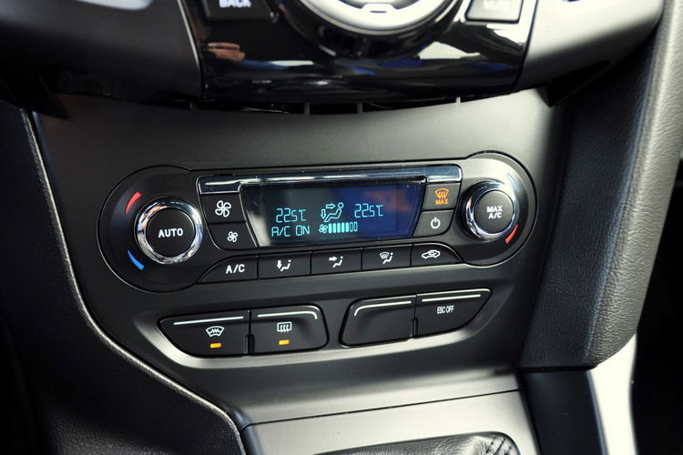 Ford Focus 2.0T(250KM) ST Xenon Led Navi Kamera Recaro Skóry Szyber Alu18"ASO zdjęcie 35