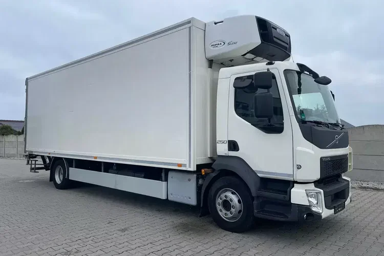 Volvo FL 16.250 CHŁODNIA zdjęcie 4