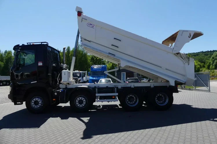 Renault C480 SILNIK 13L / 8x4 / WYWROTKA / HYDRAULICZNA TYLNA KLAPA / zdjęcie 3