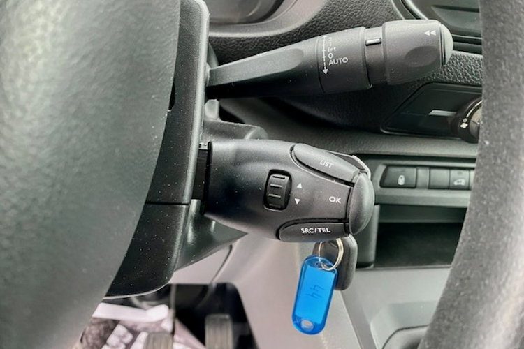 Toyota ProAce SALON PL / 127 tys.km / 2.0 - 122KM / DŁUGA / KLIMA / GWARANCJA zdjęcie 14