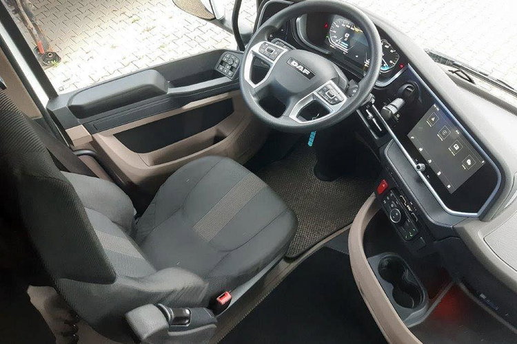 DAF XG 480 FT zdjęcie 6